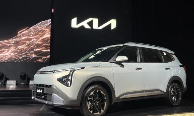 MPV All-New Kia Carens: Desain Menawan Dan Fitur Lengkap