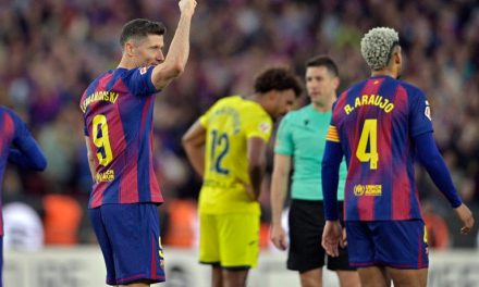 Rival Klub Messi Ragu Bisa Dapatkan Lewandowski!