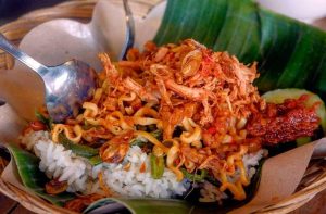 Nasi Jinggo: Kuliner Khas Bali Murah, Praktis & Menggugah Selera