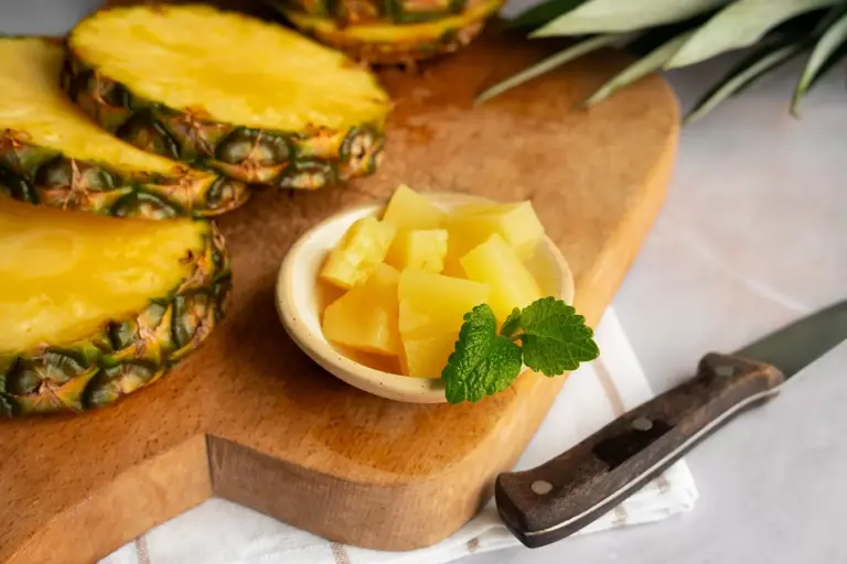 Minuman Herbal Unik! Teh Kulit Nanas Yang Kaya Khasiat