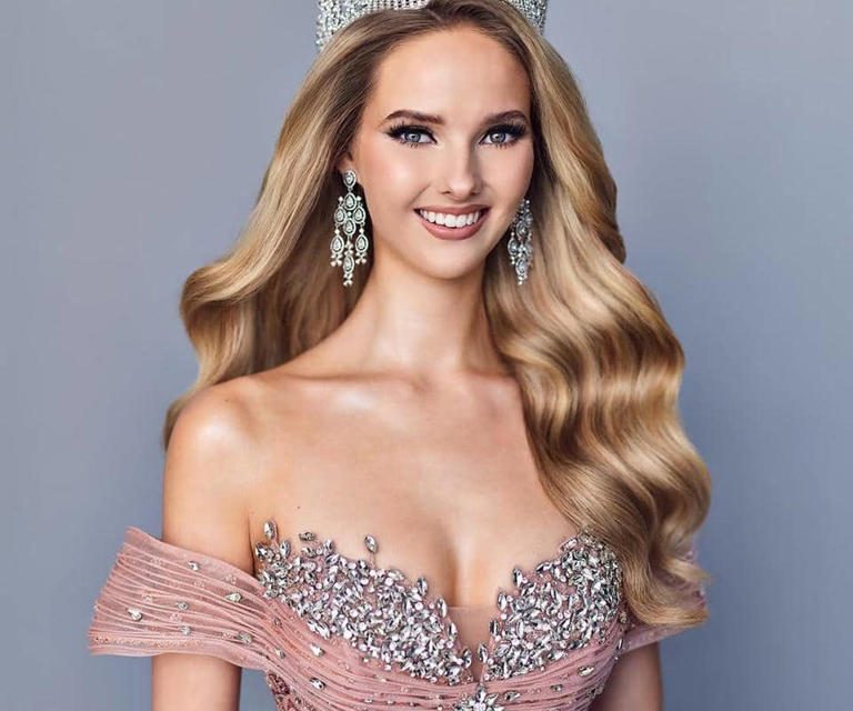 Potret Elegan Josephine Bottger, Wakil Denmark Miss World 2026