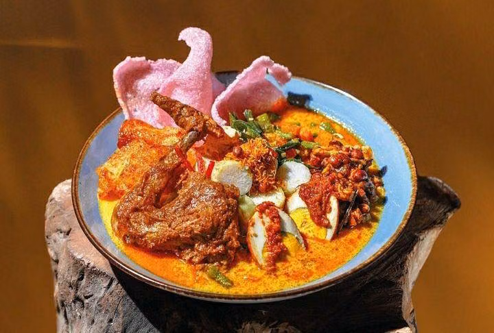 Lontong Padang Sidempuan, Kuliner Berkuah Santan