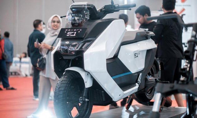 Savart S-1P Motor Listrik Futuristis, Melaju Hingga 120 Km/Jam