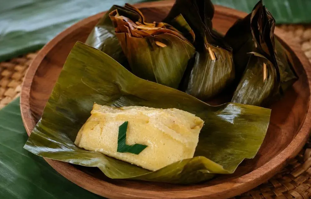 Barongko, Kue Pisang Khas Bugis Yang Manis Dan Lembut