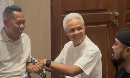 Nostalgia Video Lawas! Ganjar Pranowo Jenguk Tukul Arwana