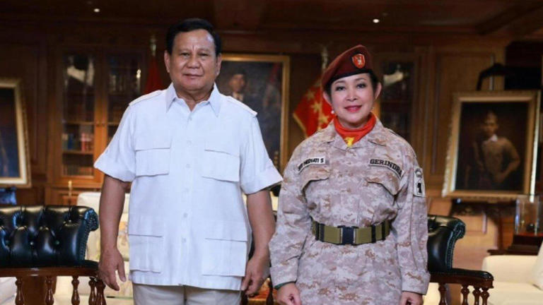 HBD Mas Bowo! Titiek Soeharto Unggah Foto Muda Prabowo