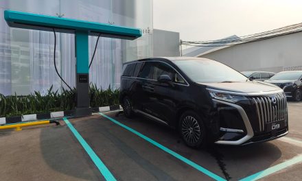 Siap Makin Praktis! BYD Kenalkan Teknologi Ngecas 9 Menit